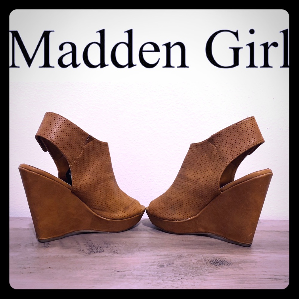 Madden Girl leather wedges Flash Sale 6 look 💥💥